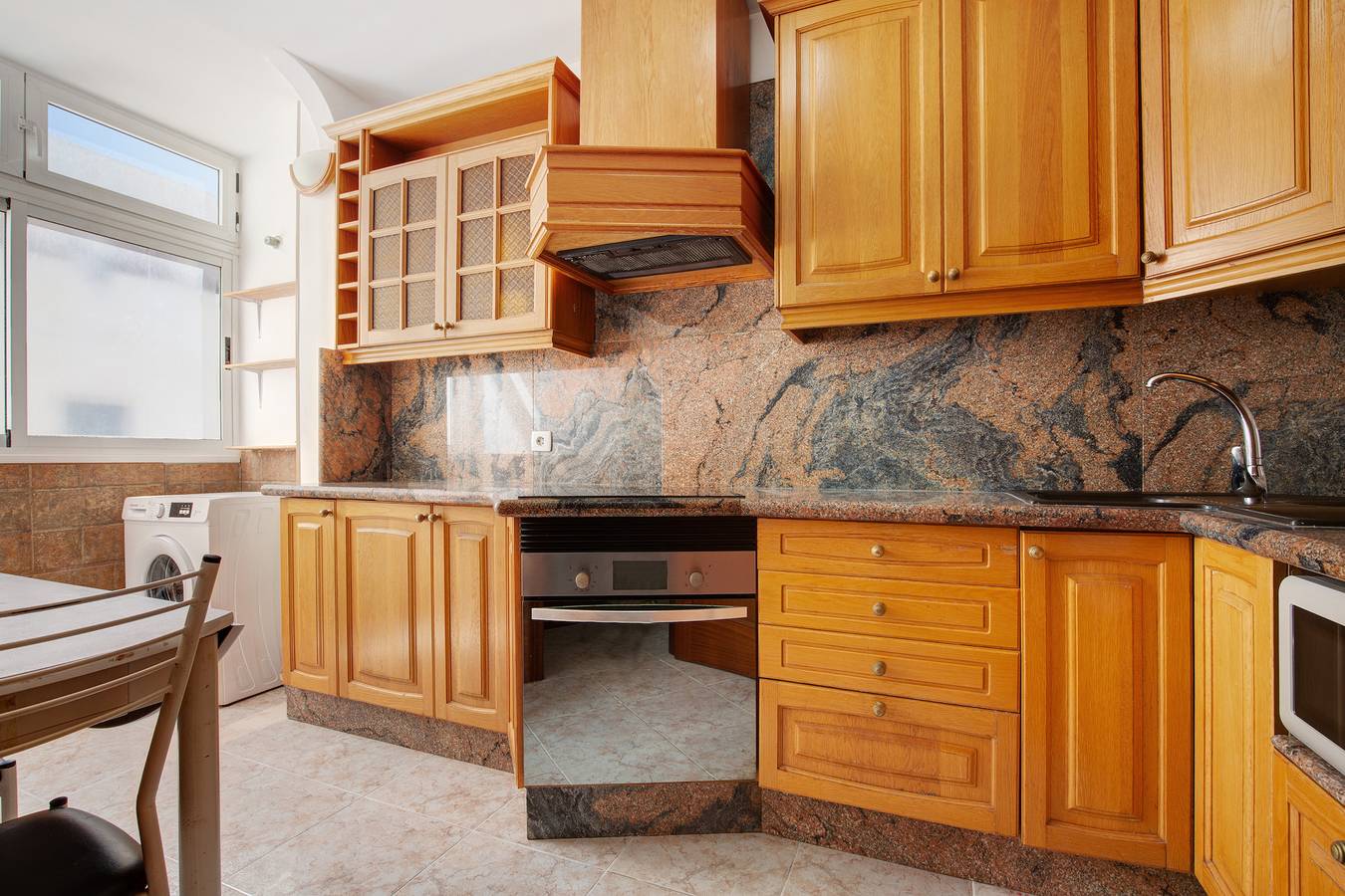 Holiday Home "Casa Rosi" with Mountain Views and Wi-Fi in Playa de Gran Tarajal, Gran Tarajal