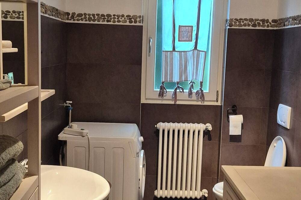 Wunderschönes Ferienhaus am Comer See | 3 Schlafzimmer | 6 Personen in Calozzo, Pianello del Lario