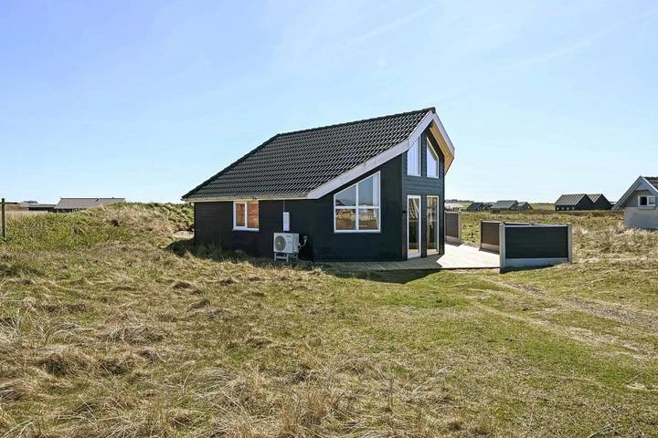 Villa für 8 Personen, mit Sauna und Balkon/Terrasse sowie Whirlpool, mit Haustier