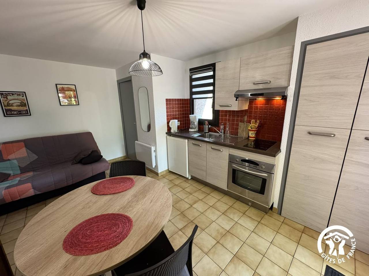 Casa de huéspedes para 2 personas con terraza in Reynès, Región Céret