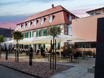 Hotel für 2 Personen, mit Terrasse, kinderfreundlich in Bad Bergzabern