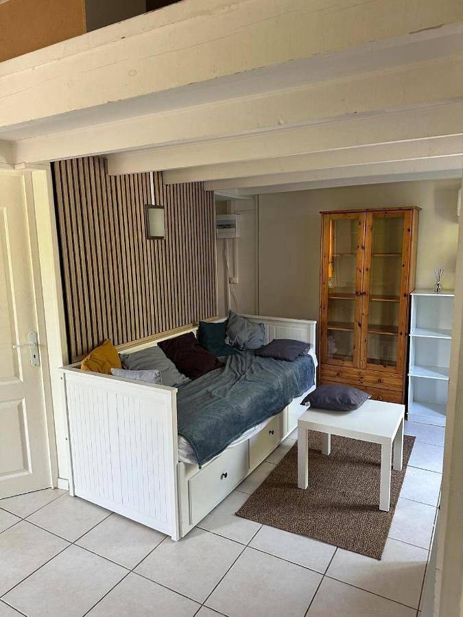 Holiday apartment for 3 people, with garden - 1