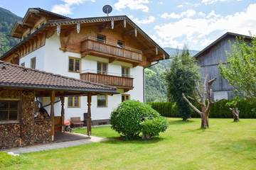 Ferienhaus für 9 Personen, mit Garten in Aschau im Zillertal