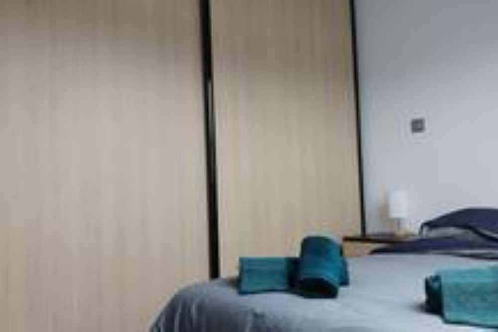 Entire apartment, Between lake and mountains, L'ange des Cimes welcomes you to Savines-le-Lac in Savines-le-Lac, Écrins National Park