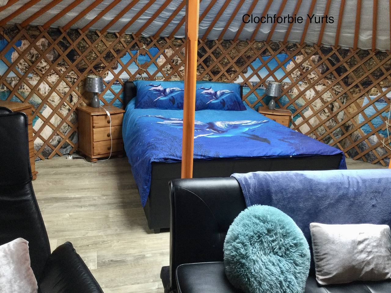 Orange Yurt with Hot Tub- Sleeps 4, Parking & Pets in Aberdeenshire