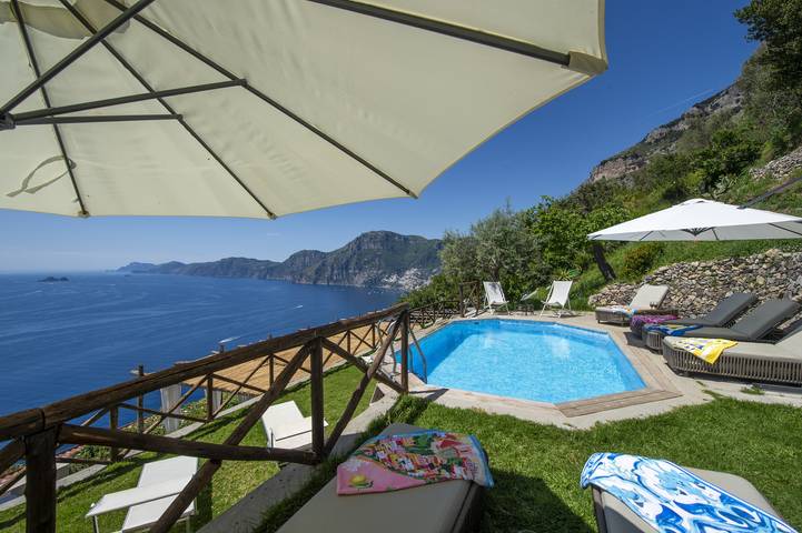 Location de vacances pour 8 personnes, avec balcon et jardin à Praiano - 2