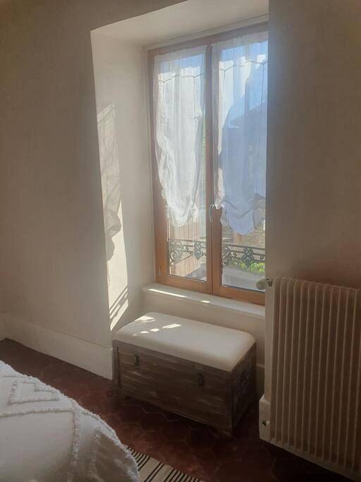 Location de vacances pour 4 personnes, avec jardin à Mellecey - 3