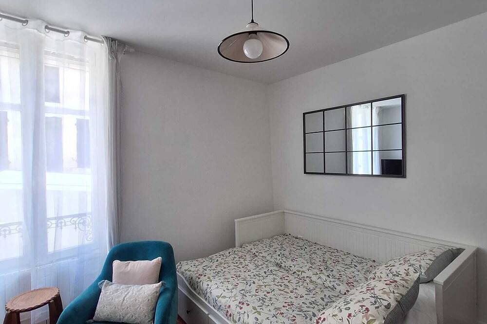 Apartamento entero, Fabulous 1-bedroom studio in La Charité-sur-Loire in La Charité-sur-Loire, Valle del Loira
