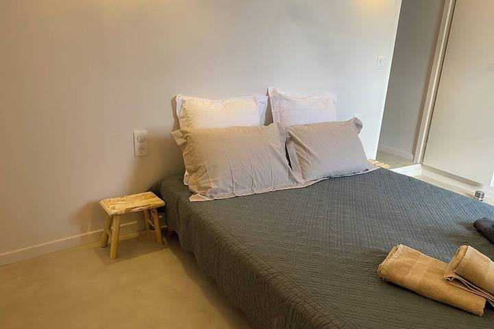 Gîte pour 6 personnes, avec jardin à Ribaute-les-Tavernes - 3