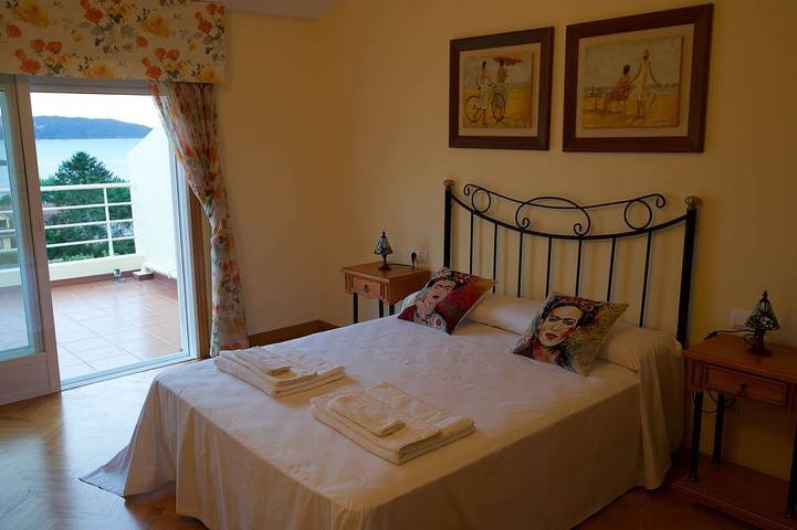 House With Swimming Pool And Sea Views In Miño in Perbes, Miño