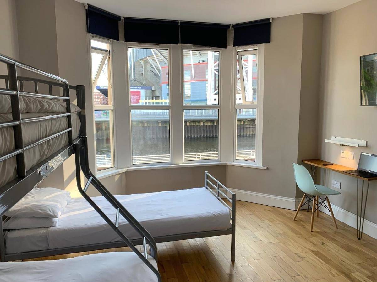 Bed and Breakfast für 10 Personen mit Terrasse in Cardiff, Cardiff und Umgebung