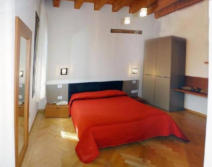 Hotel per 2 persone, con balcone e panorama, con animali domestici - 1