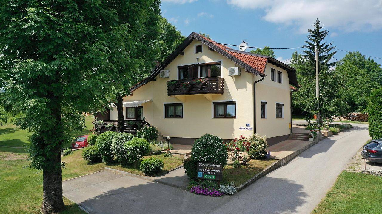 Ganze Ferienwohnung, Ferienwohnung für 4 Personen (35 m²) in Selište Drežničko in Karlovac und Umgebung