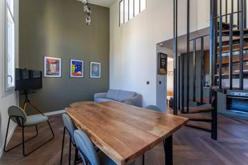 Holiday Rental for 6 People in Avignon, Provence, Photo 2