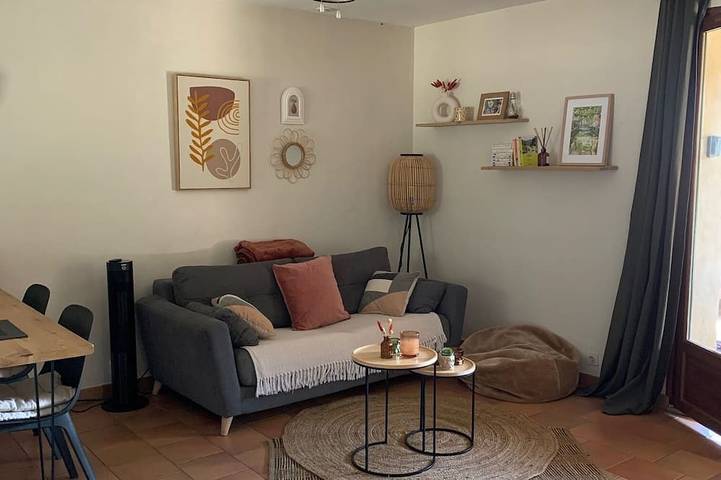 Location de vacances pour 5 personnes, avec jardin et terrasse à Saint-André-de-Roquepertuis - 3