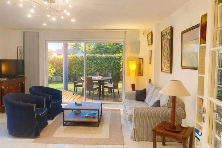 Gîte pour 4 personnes, avec jardin dans Casino de Carnac - 3