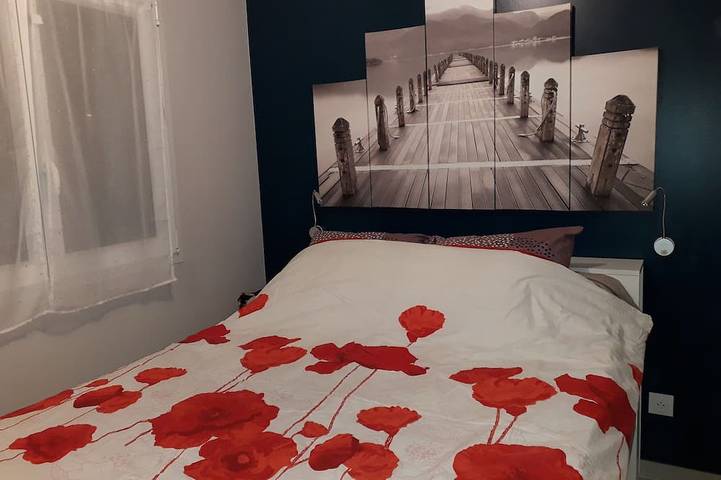 Ganze Wohnung, A charming 32 m² studio apartment with an adjoining terrace. in Les Pennes-Mirabeau, Mittelmeerküste (Frankreich)