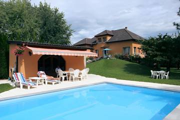 Chambre d’hôte pour 2 personnes, avec jardin et piscine, animaux acceptés à Guémar