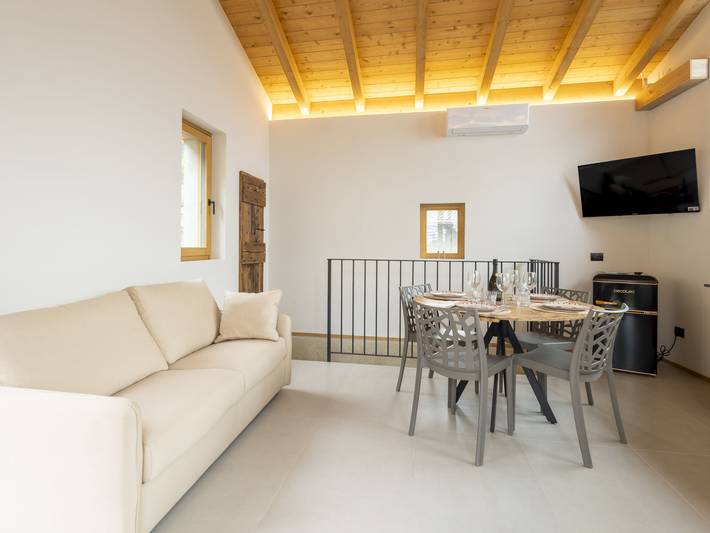 Appartamento intero, Al Vignale - La Vista in Santa Croce (Civo), Civo