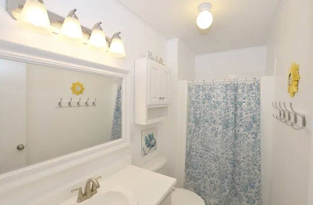 Pets Ok Beach Home+Short Walk Beach Access+Views!! Recent Updates & Upgrades in Surf City, Topsail Island