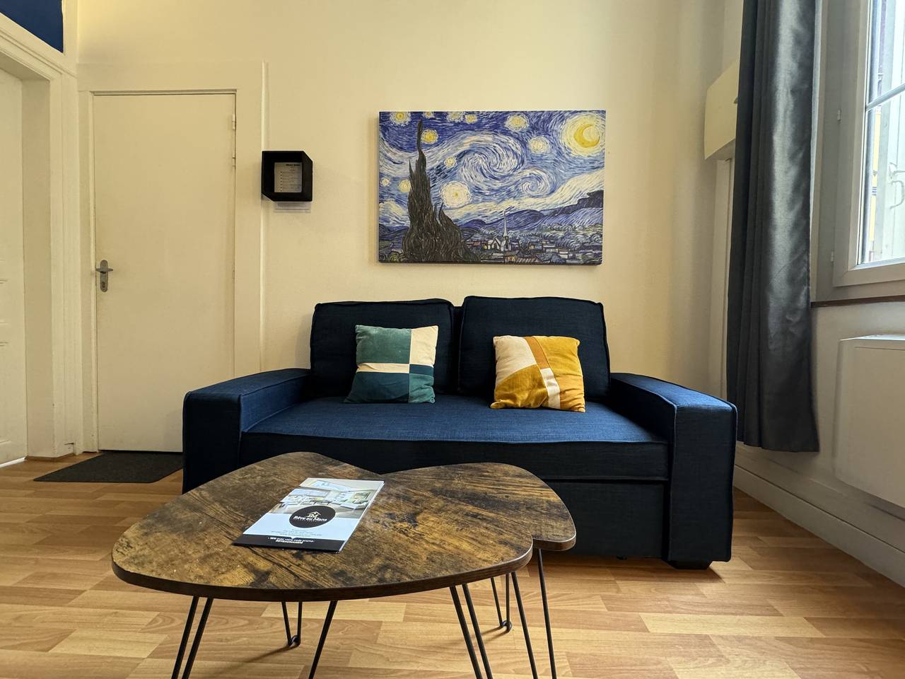 Entire apartment, Van Gogh Home - Centre - 4p - Rêve au Mans in Le Mans, Sarthe