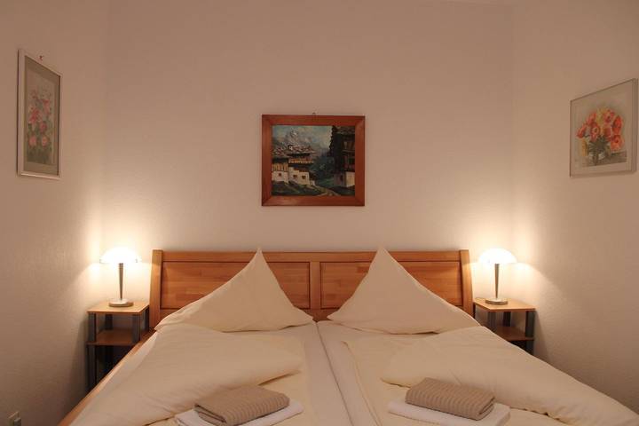 Ferienwohnung für 4 Personen, mit Balkon und Ausblick in Schruns - 2