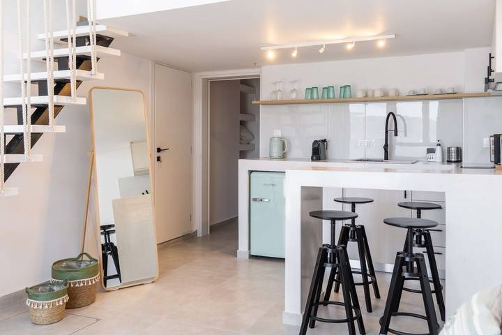Appartement entier, Appartement de vacances pour 4 personnes avec jardin in Milos