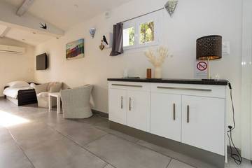 Ferme pour 4 Personnes dans Marseille, Région de Marseille, Photo 3