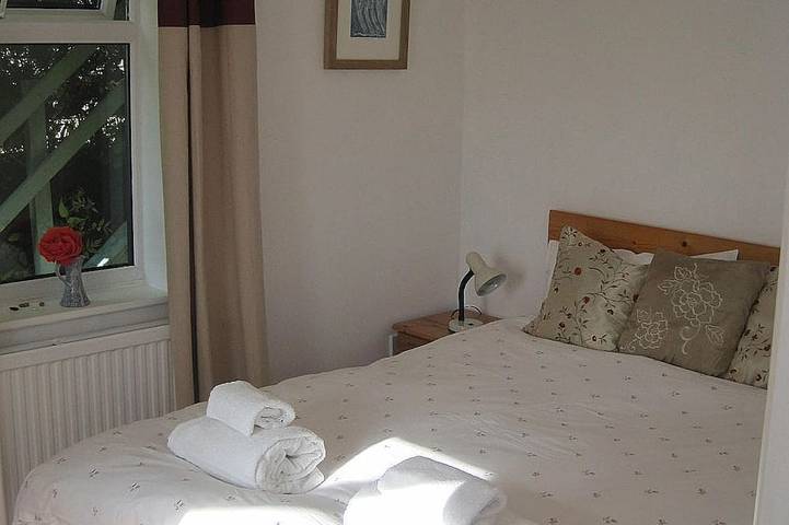 Gîte pour 3 personnes, avec jardin et terrasse à Glastonbury - 2