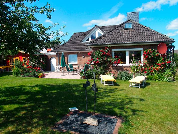 Ferienwohnung für 4 Personen, mit Terrasse und Garten in Eckernförde
