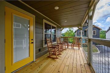 Vacation Apartment for 10 Guests in Pigeon Forge, Sevier County, Picture 3