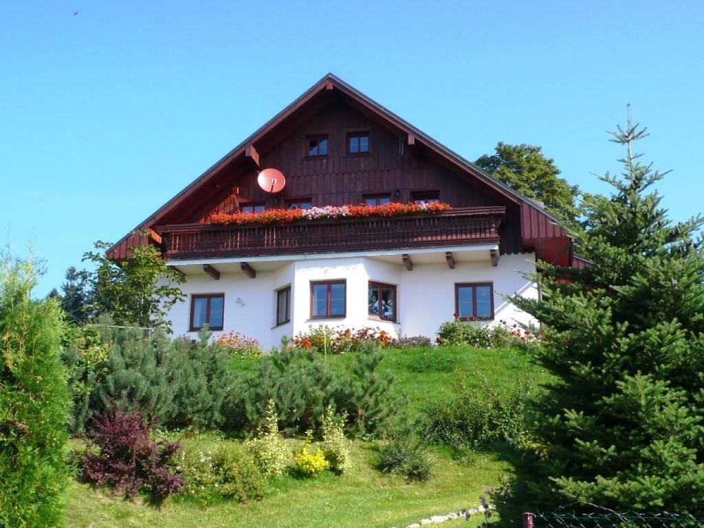 Alpenhut met 1 slaapkamer in Kořenov, Liberec Regio