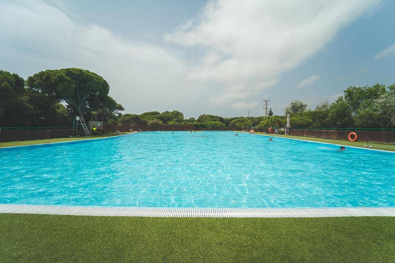 Tres Estrellas Barcelona by Holacamp in Platja de Gavà (Gavà), Gavà