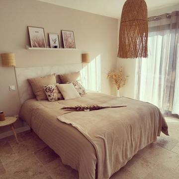 Cottage pour 2 personnes, avec piscine et jardin à Vendres