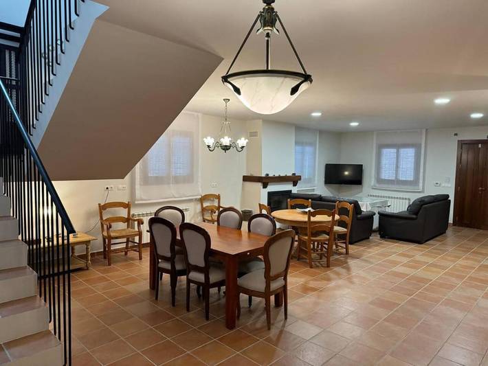 Casa rural para 10 personas, con piscina en Huétor Santillán - 2