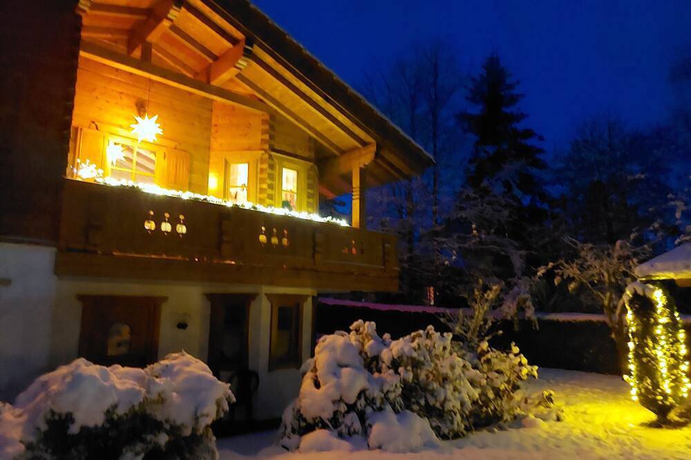 Appartamento intero, Riposa. Rilassamento in un appartamento comfort a 4 **** - anche i cani sono i benvenuti in Buchet, Naturpark Hohes Venn-Eifel