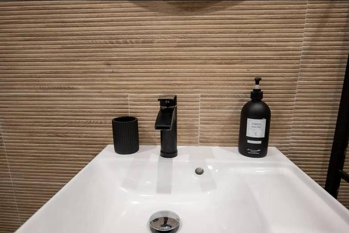 Gîte pour 4 personnes, avec balcon ainsi que jardin et vue à Ris-Orangis - 2