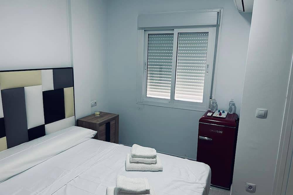 Entire apartment, Rented rooms in triplex in Zújar, Geoparque de Granada
