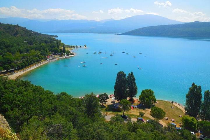 Location de vacances pour 4 personnes, avec Terrasse à Sainte-Croix-du-Verdon