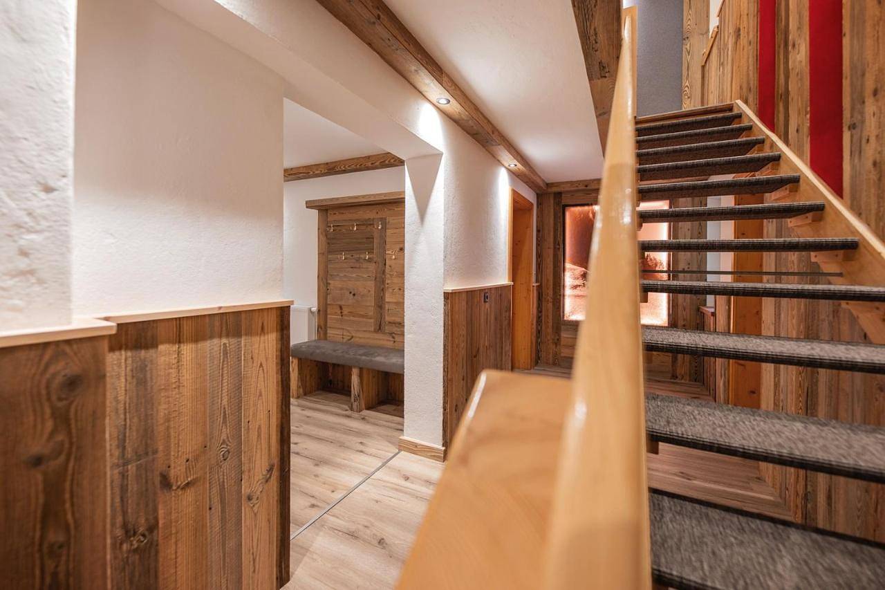 Four-Bedroom House with Balcony and Garden View in Stubaier Alpen, Neustift im Stubaital