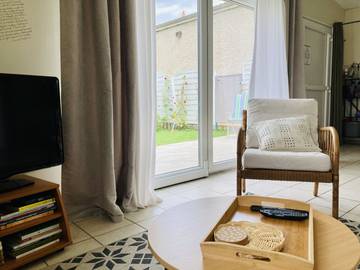 Gîte pour 2 personnes, avec jardin et balcon à Lahaymeix