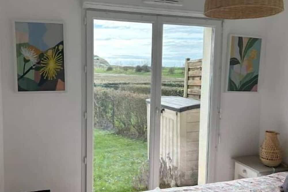 Entire apartment, Rez de Jardin en Bord de mer in Criel-sur-Mer, Dieppe region