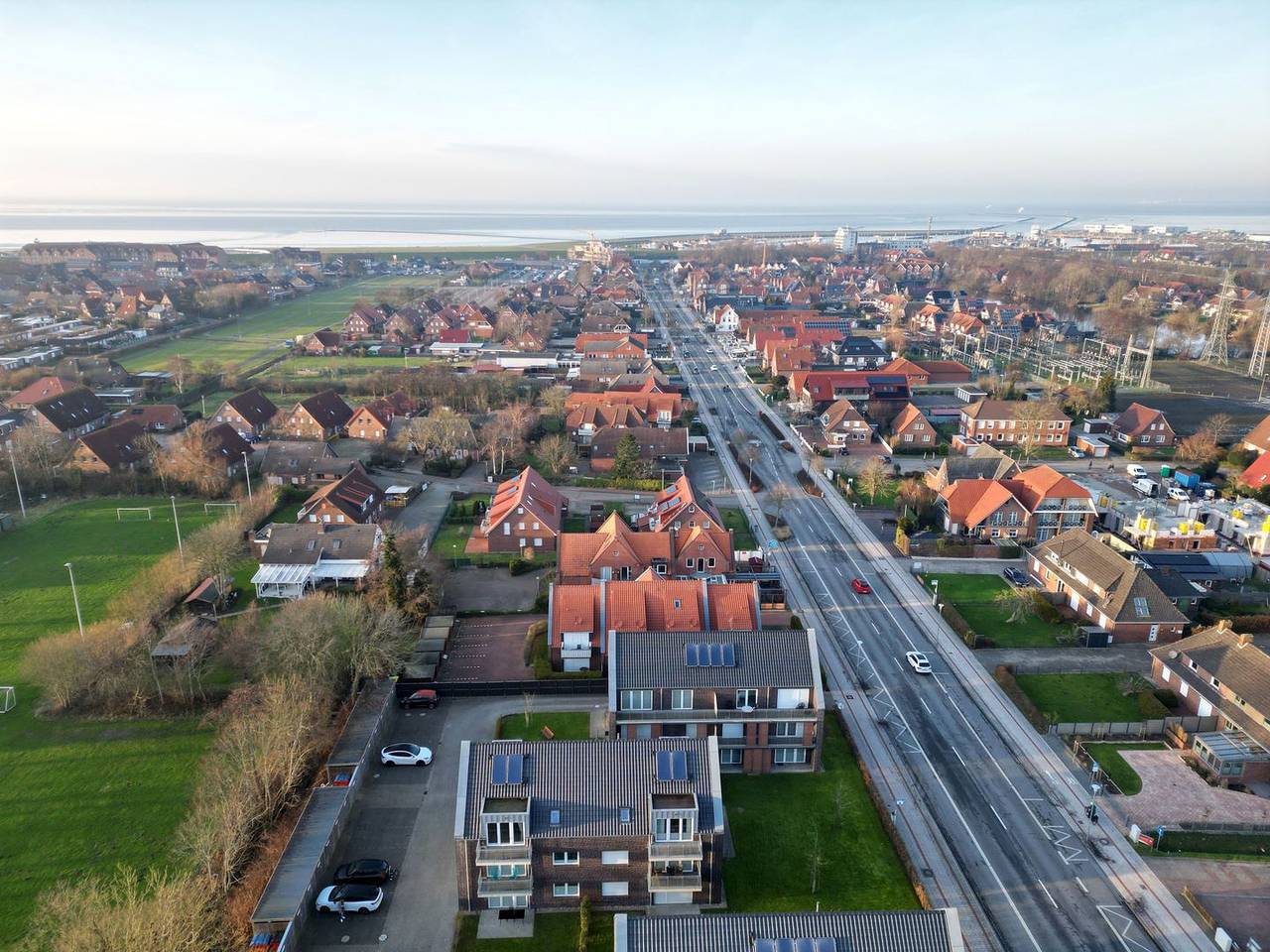 Appartement entier, Ferienwohnung family & friends: Balkon, Fahrstuhl & tolle Lage in Norddeich, Norden et ses environs