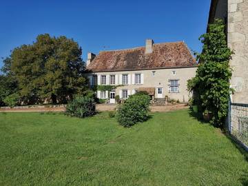 Chambre d’hôte pour 2 personnes, avec jardin dans Effiat