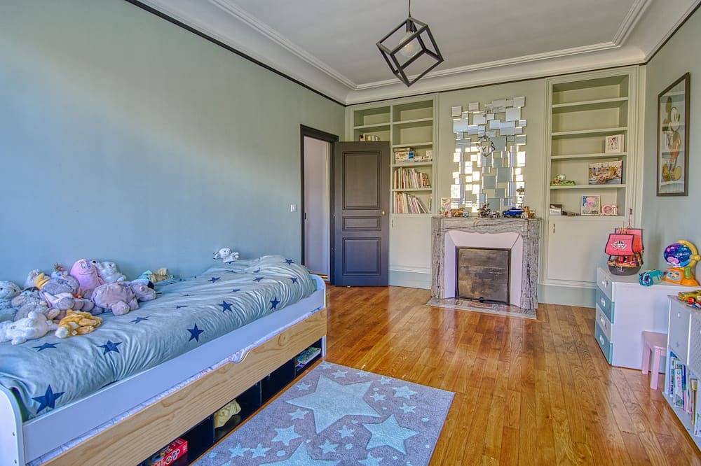 Sumptuous villa in the heart of the Princess Park in Le Vésinet, Yvelines