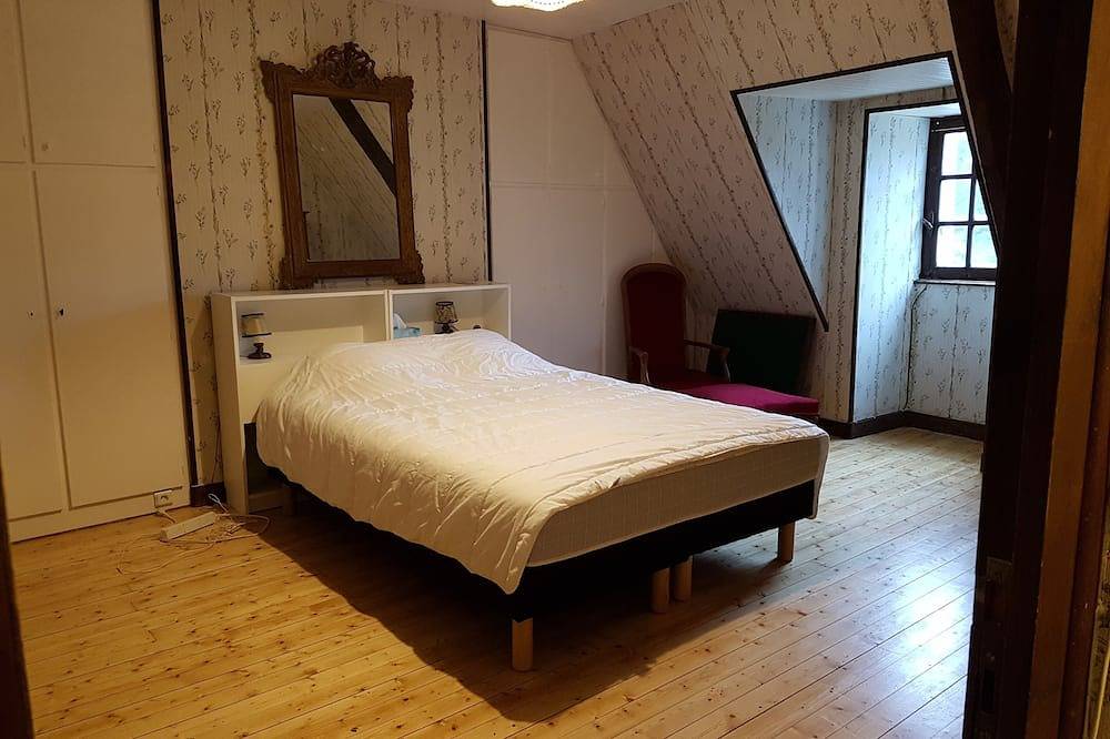 Einfamilienhaus, beheizter Pool, 10 Gehminuten vom Zentrum von Vannes entfernt in Vannes, Côte des Mégalithes