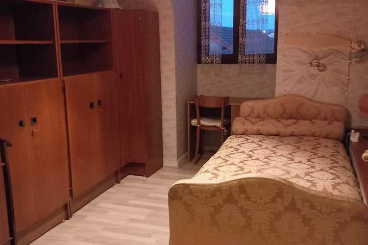 Gîte for rent with two balconies in Les Ancizes-Comps, Puy-de-Dôme
