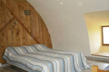 Villa pour 17 Personnes dans Mostuéjouls, Massif central, Photo 2