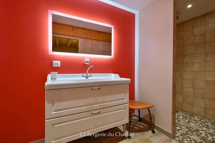 Location de vacances pour 15 personnes, avec jardin ainsi que piscine et vue à Faux (Dordogne) - 4