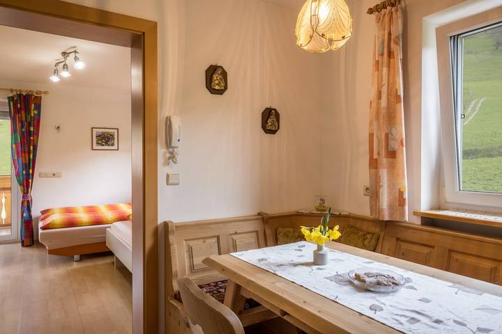 Appartamento per 5 persone, con Balcone e Giardino sul Plan de Corones